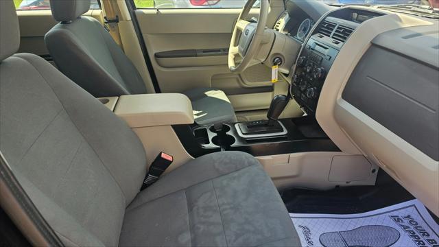 Ford Escape  2012