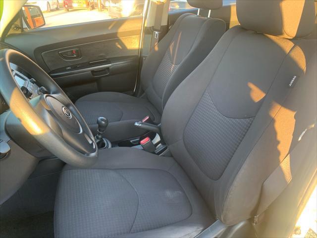 Kia Soul  2012