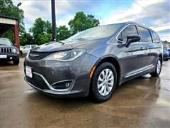 2019 Chrysler Pacifica  2019 Chrysler Pacifica