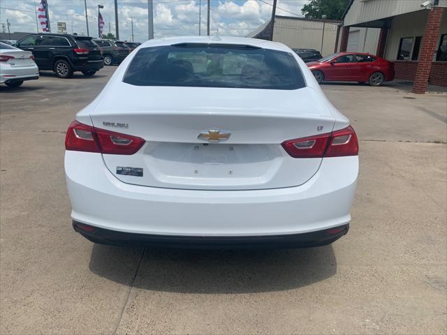 Chevrolet Malibu  2018
