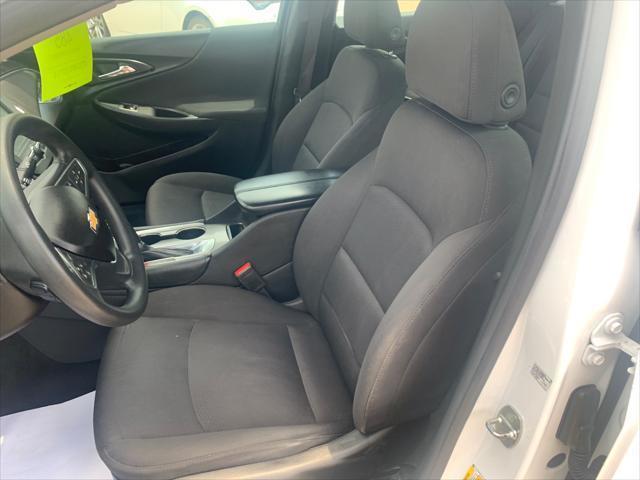Chevrolet Malibu  2018