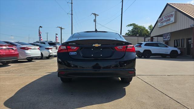 Chevrolet Malibu  2018