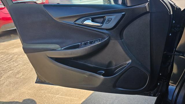 Chevrolet Malibu  2018