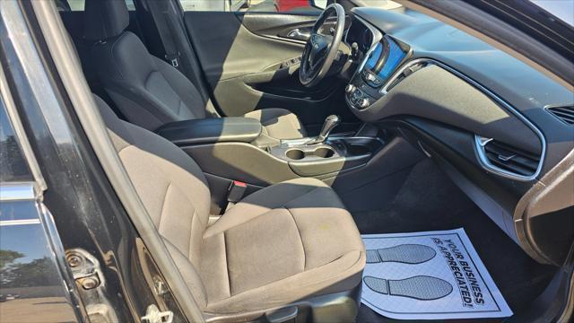 Chevrolet Malibu  2018