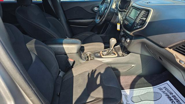 Jeep Cherokee  2016 Jeep Cherokee  2016