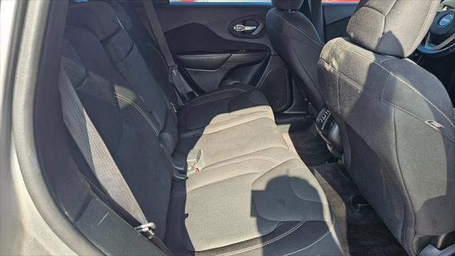 Jeep Cherokee  2016 Jeep Cherokee  2016