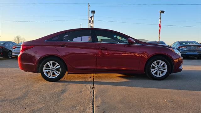 Hyundai Sonata  2012