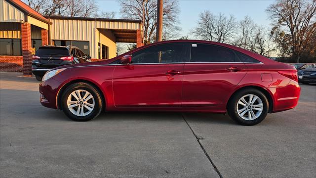 Hyundai Sonata  2012