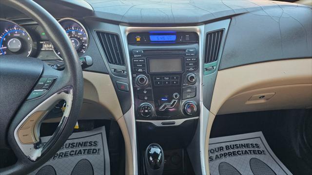 Hyundai Sonata  2012