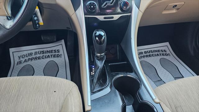 Hyundai Sonata  2012