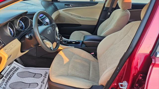 Hyundai Sonata  2012