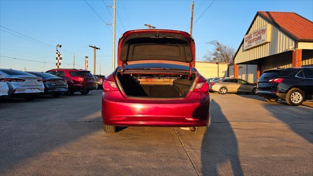 Hyundai Sonata  2012