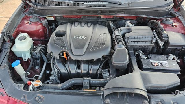 Hyundai Sonata  2012