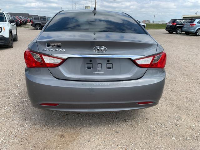 Hyundai Sonata  2011