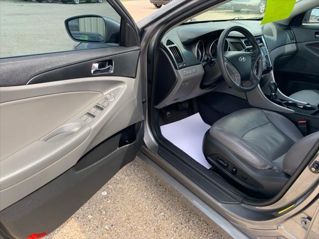 Hyundai Sonata  2011