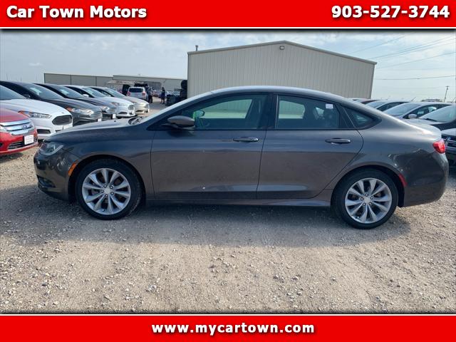 2015 Chrysler 200 S