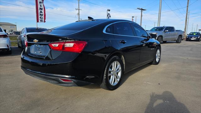 Chevrolet Malibu  2016