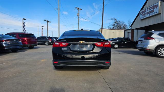 Chevrolet Malibu  2016