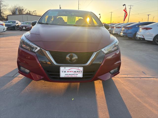 Nissan Versa  2021
