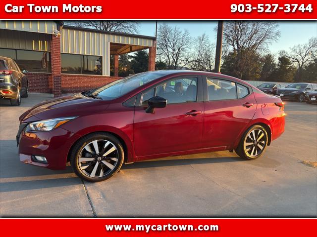 2021 Nissan Versa SR Xtronic CVT