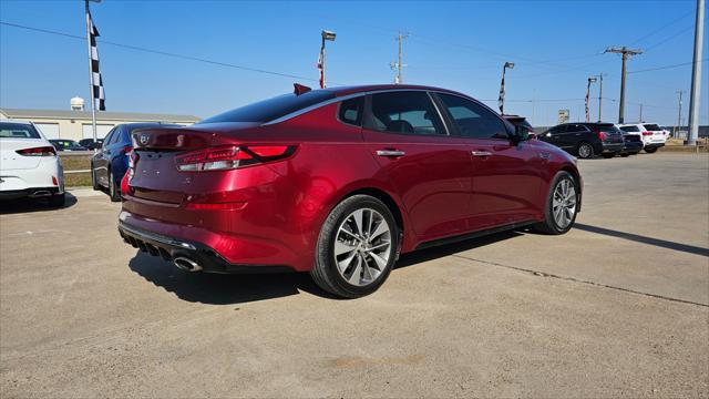 Kia Optima  2019