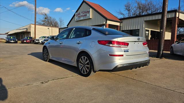 Kia Optima  2019