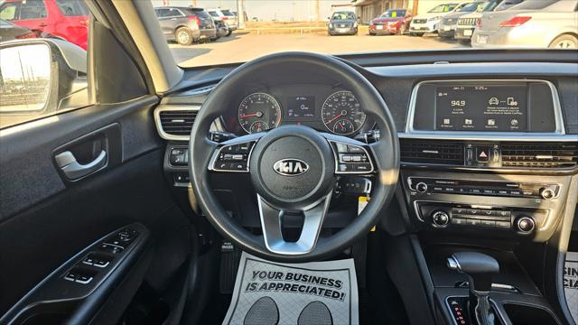Kia Optima  2019