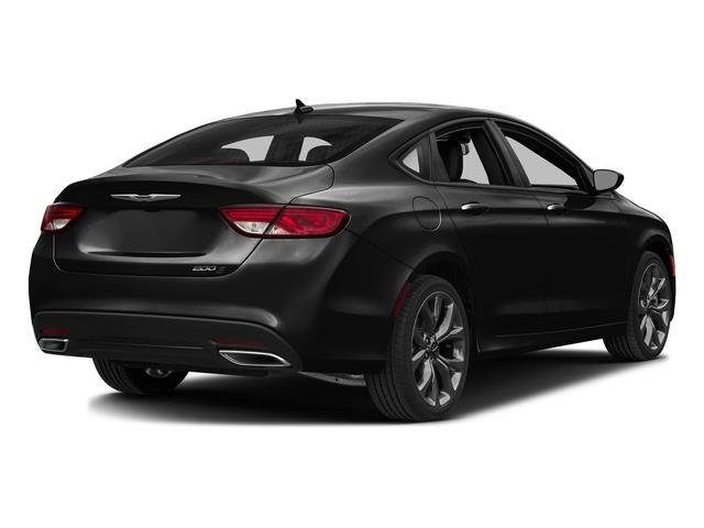 Chrysler 200  2016