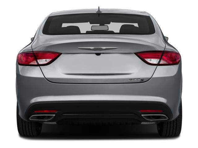 Chrysler 200  2016