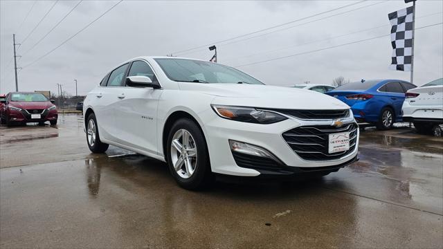 Chevrolet Malibu  2022