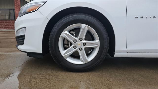 Chevrolet Malibu  2022