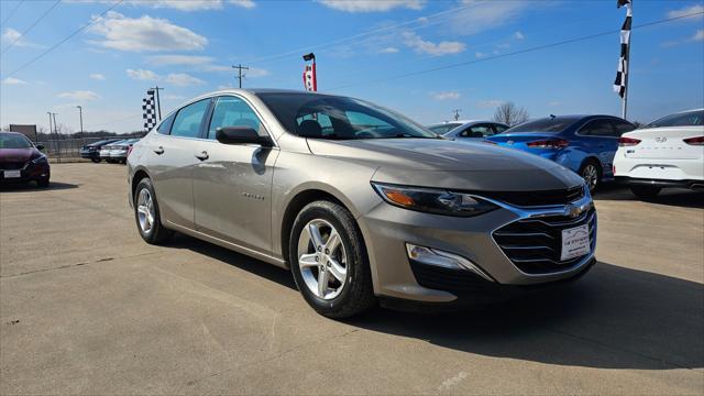 Chevrolet Malibu  2022