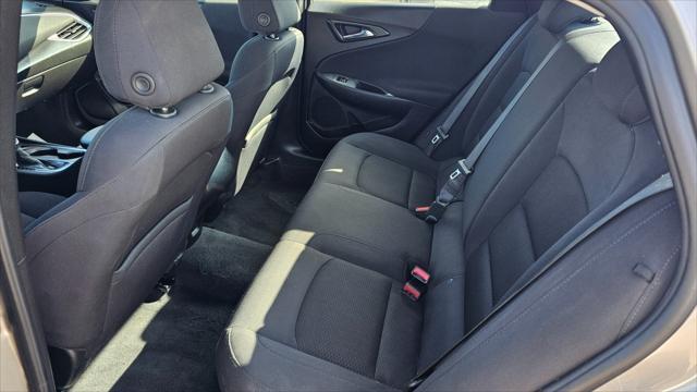 Chevrolet Malibu  2022