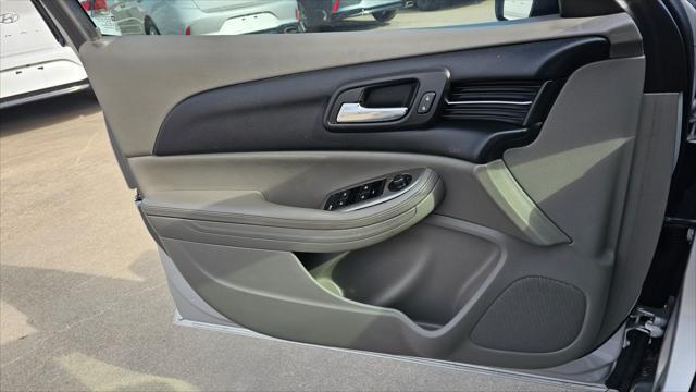 Chevrolet Malibu  2014