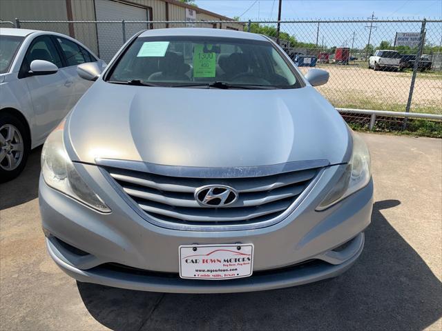 Hyundai Sonata  2011