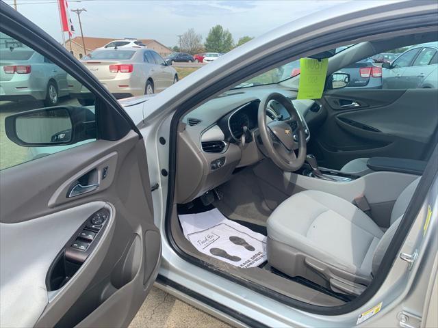 Chevrolet Malibu  2016