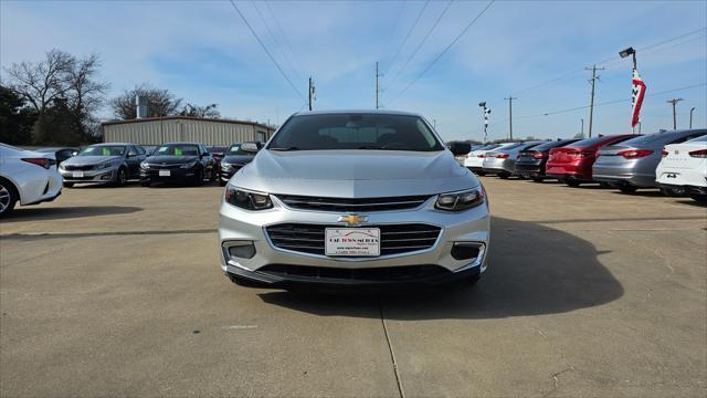 Chevrolet Malibu  2016