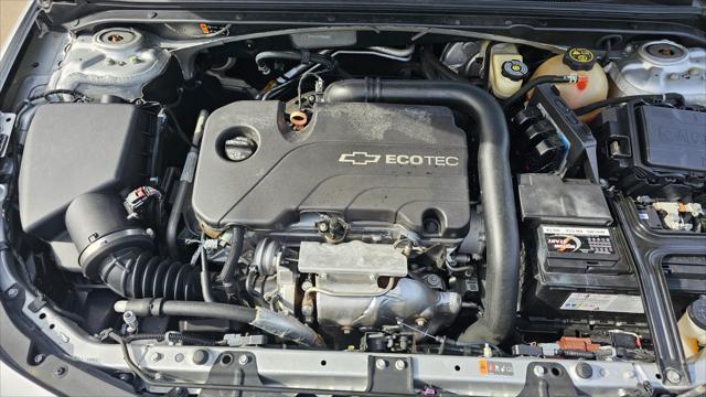 Chevrolet Malibu  2016