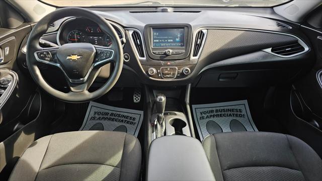 Chevrolet Malibu  2016