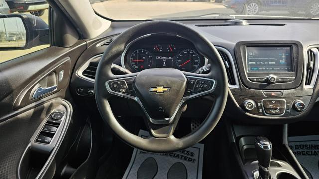 Chevrolet Malibu  2016