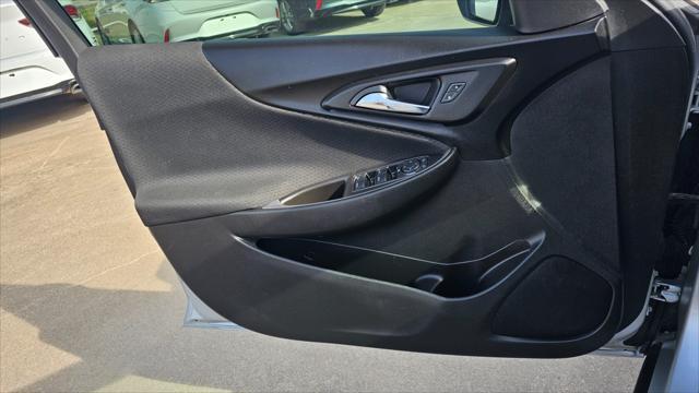 Chevrolet Malibu  2016