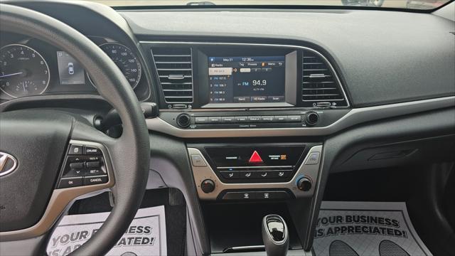 Hyundai Elantra  2018