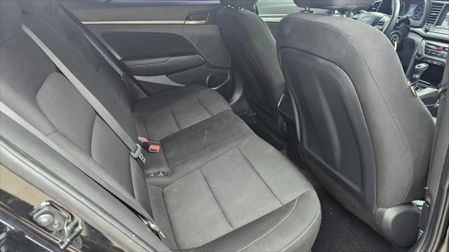 Hyundai Elantra  2018