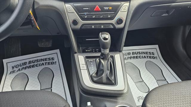 Hyundai Elantra  2018