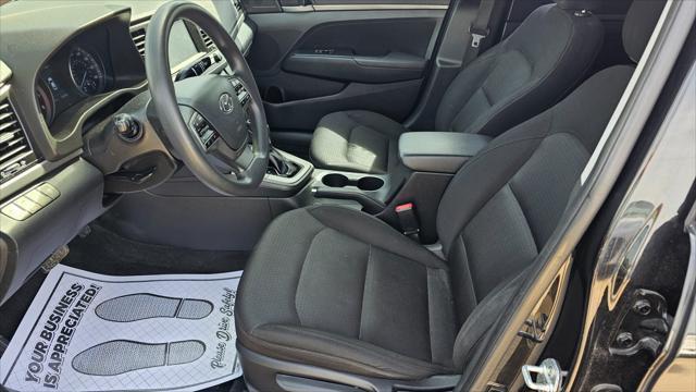 Hyundai Elantra  2018