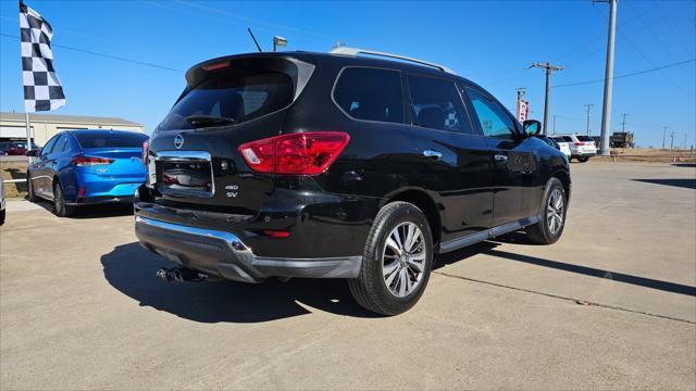 Nissan Pathfinder  2017