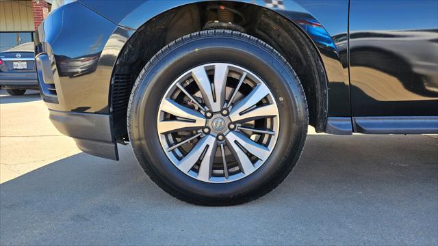 Nissan Pathfinder  2017