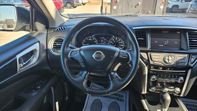 Nissan Pathfinder  2017