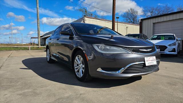 Chrysler 200  2015