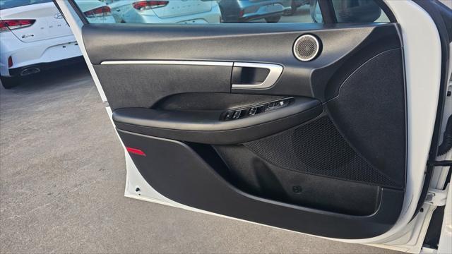 Hyundai Sonata  2021